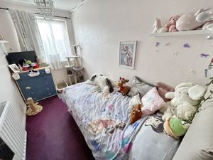 Bedroom- click for photo gallery